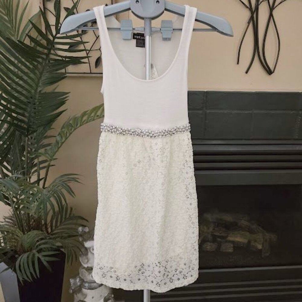 NWT Wet Seal Jr small lace and rhinestone embellished off white / ivory dress